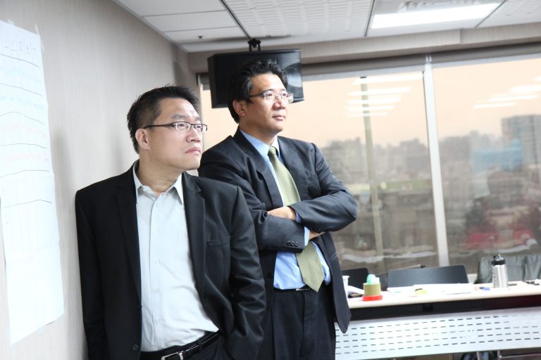 《教學的技術》企業內訓的教室管理-電腦與手機